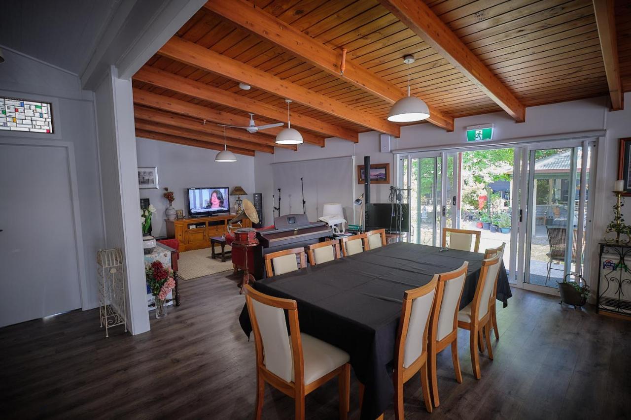 Edlin House Otel Bright Dış mekan fotoğraf